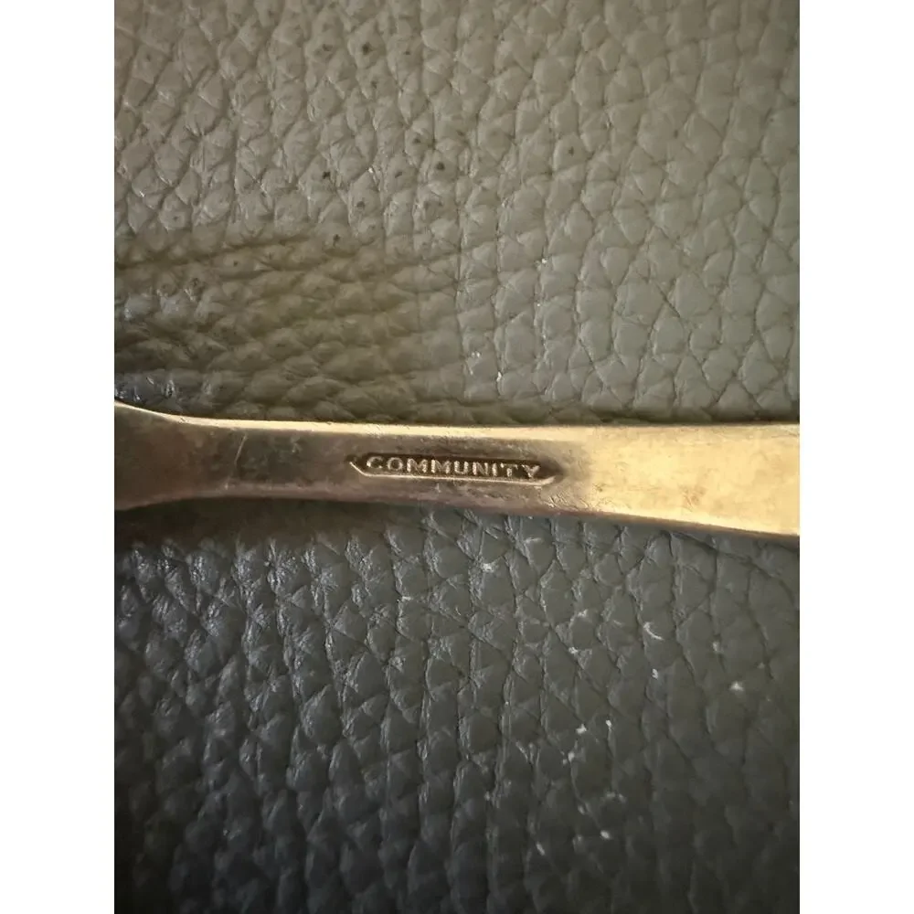 Vintage Oneida Community Silver Artistry Silverplate Child Fork 5.5